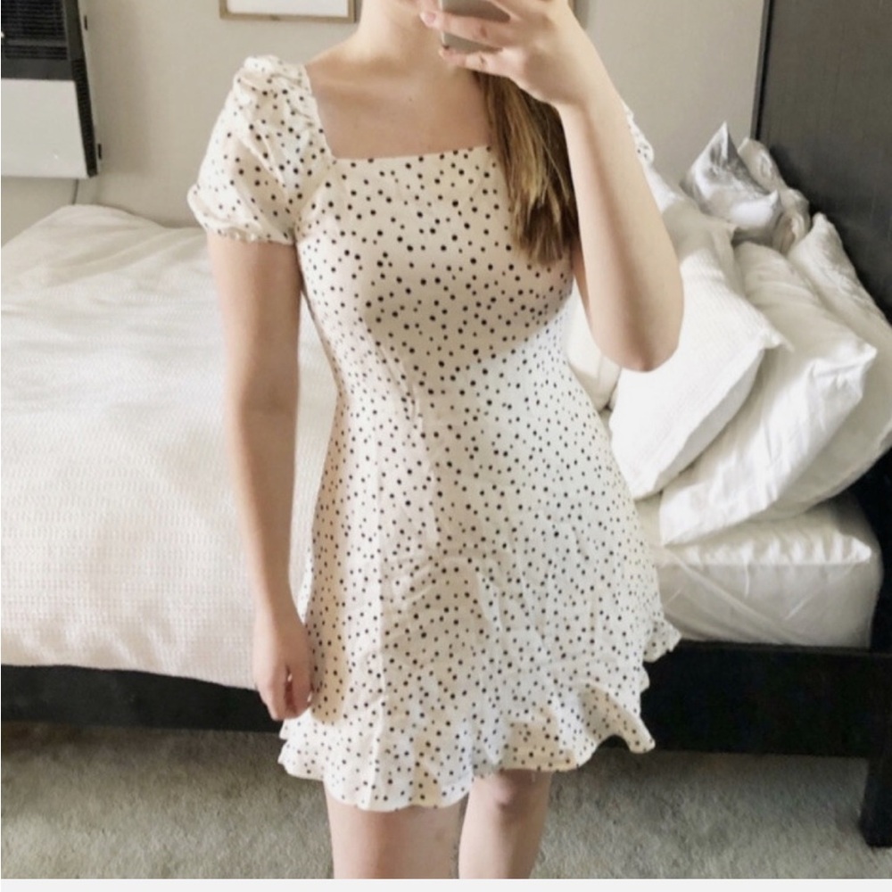 LOFT Polka Dot Puff Sleeve Tie Back Flare Dress in 2P